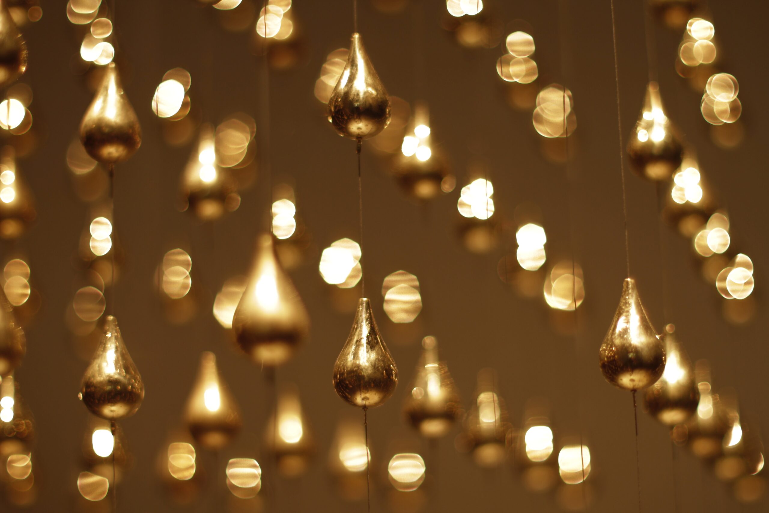 'Golden Teardrop' (detail), installation, 2013, Arin Rungjang. Image courtesy of the artist.